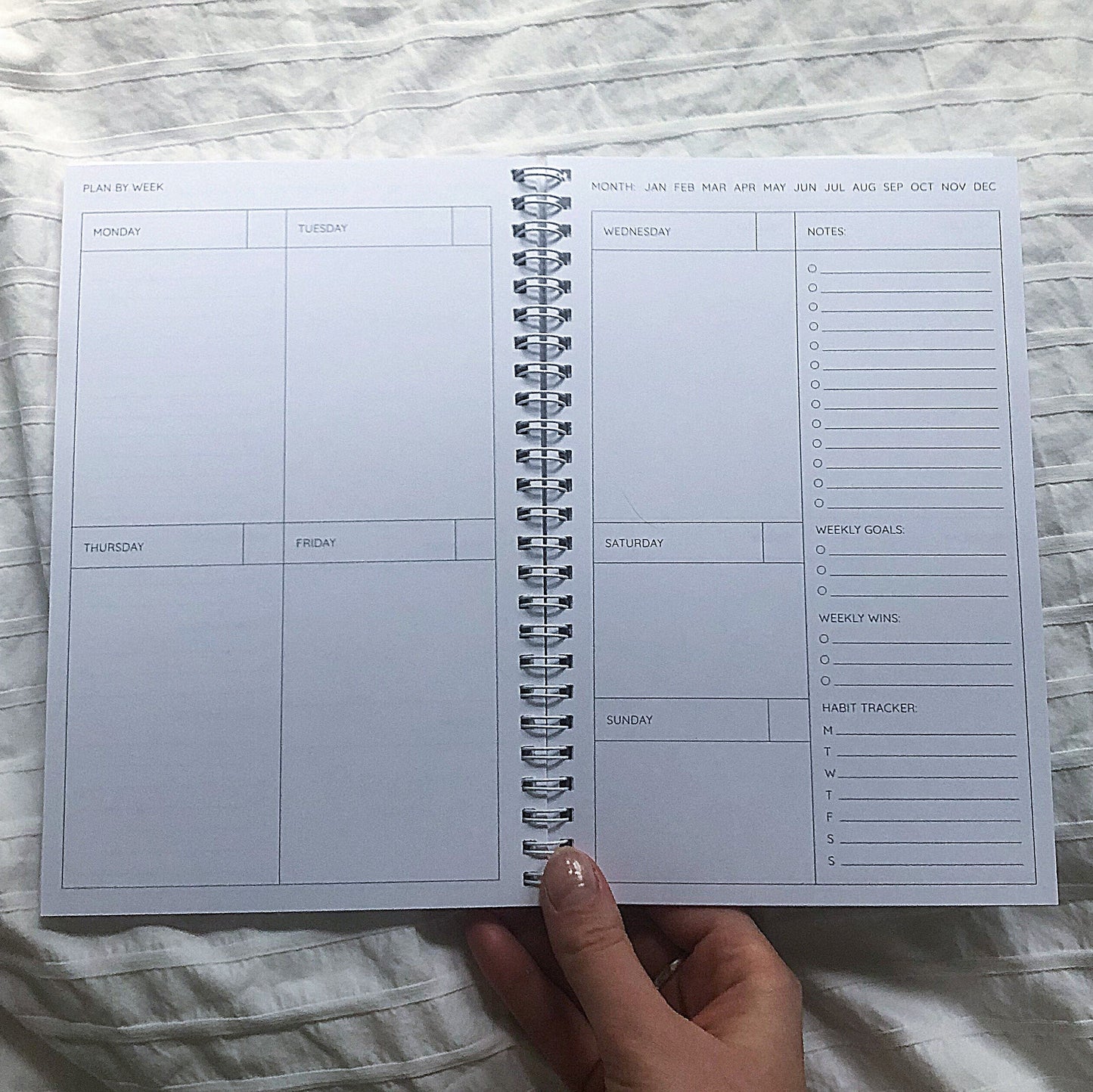 Fern Print Undated Planner: Weekly & Monthly Agenda